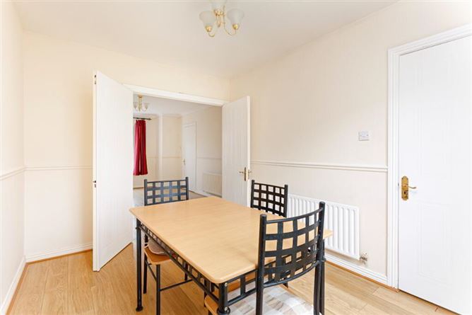 40 Earlsfort Road, Lucan, Dublin