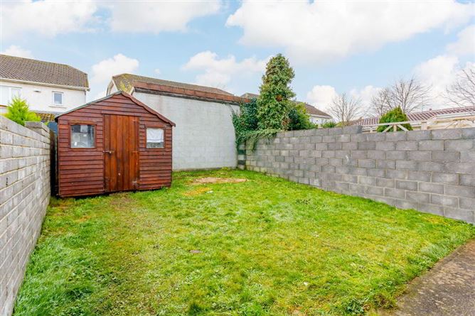 40 Earlsfort Road, Lucan, Dublin