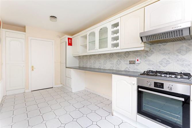 40 Earlsfort Road, Lucan, Dublin