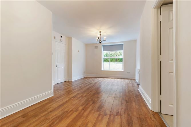 18 Roebuck Hall, The Palms, Clonskeagh, Dublin 14