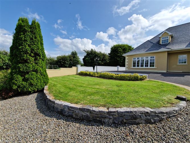 Cartron North, Tooreen, Ballyhaunis, Co. Mayo