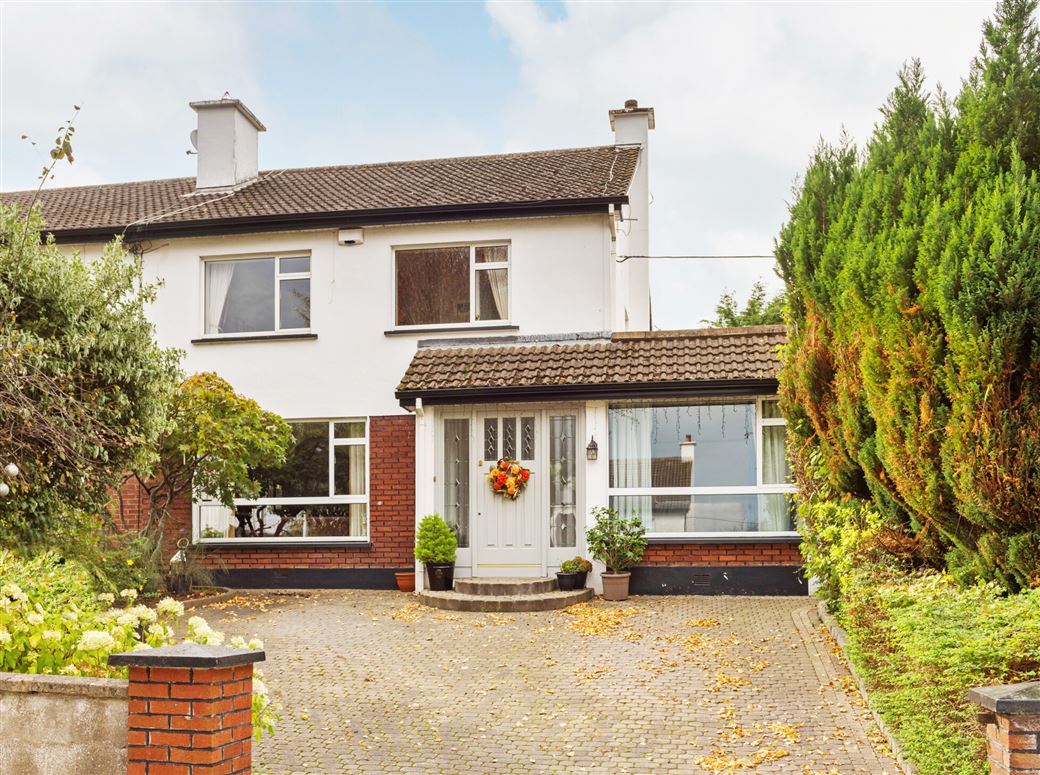 24 Pine Valley Grove, Rathfarnham, Dublin 16