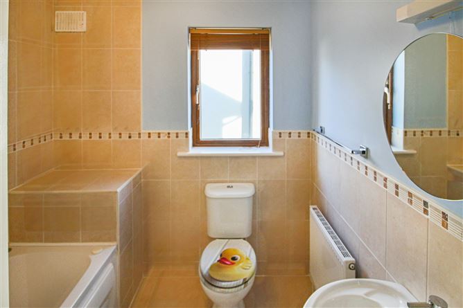 2 Dún Rí, Attirory, Carrick-On-Shannon, Co. Leitrim