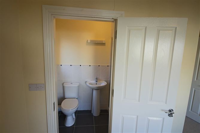 2 Dún Rí, Attirory, Carrick-On-Shannon, Co. Leitrim