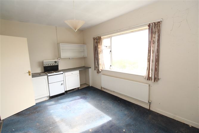 Main Street, Newtownforbes, Longford