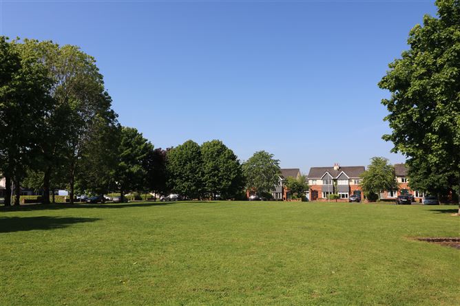 3 Rinawade Green, Leixlip, Kildare