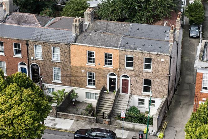 https://photos-a.propertyimages.ie/media/9/1/8/4956819/4b2fa7a0-dd12-4eb7-a6a3-0d2e015649a0_l.jpg