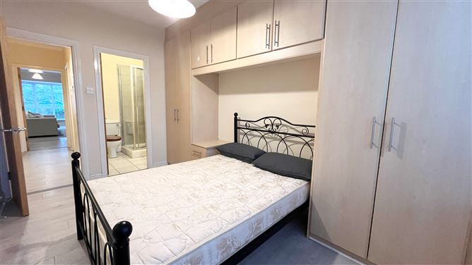 Chapelgate, Saint Alphonsus' Road Upper,, Drumcondra, Dublin 9