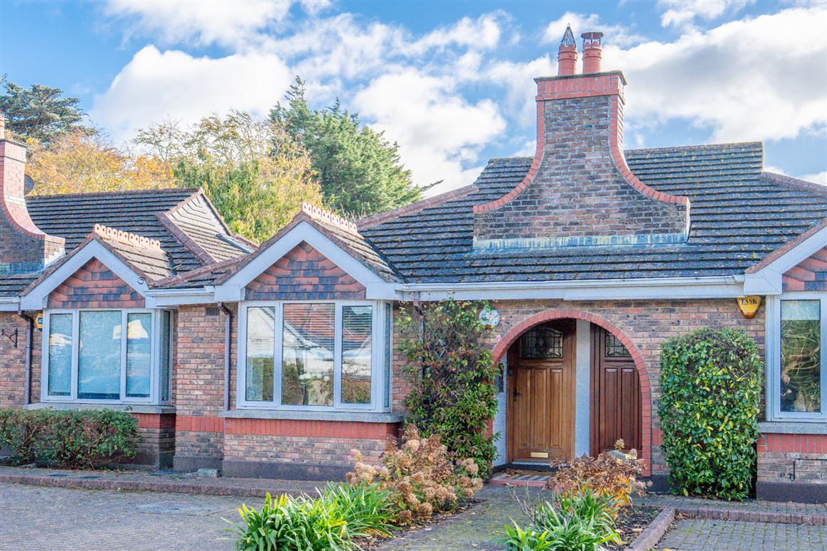 5 Brighton Lodge, Brighton Road, Foxrock, Dublin 18