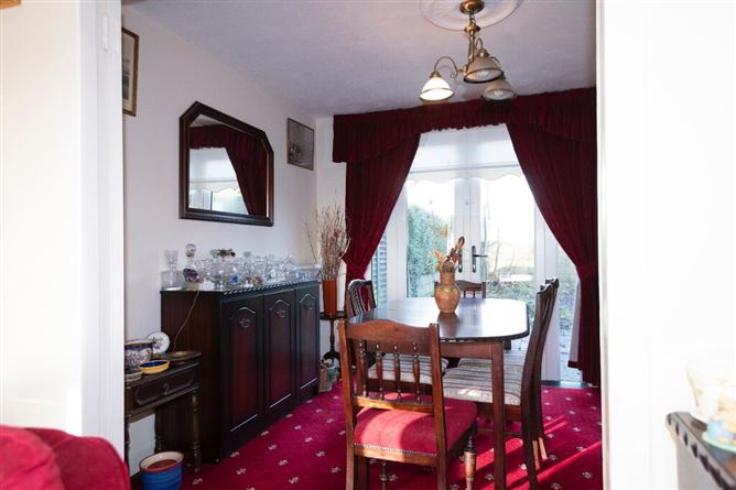 25 Oaklawns, Old Dublin Road, Carlow