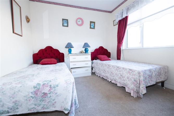 25 Oaklawns, Old Dublin Road, Carlow