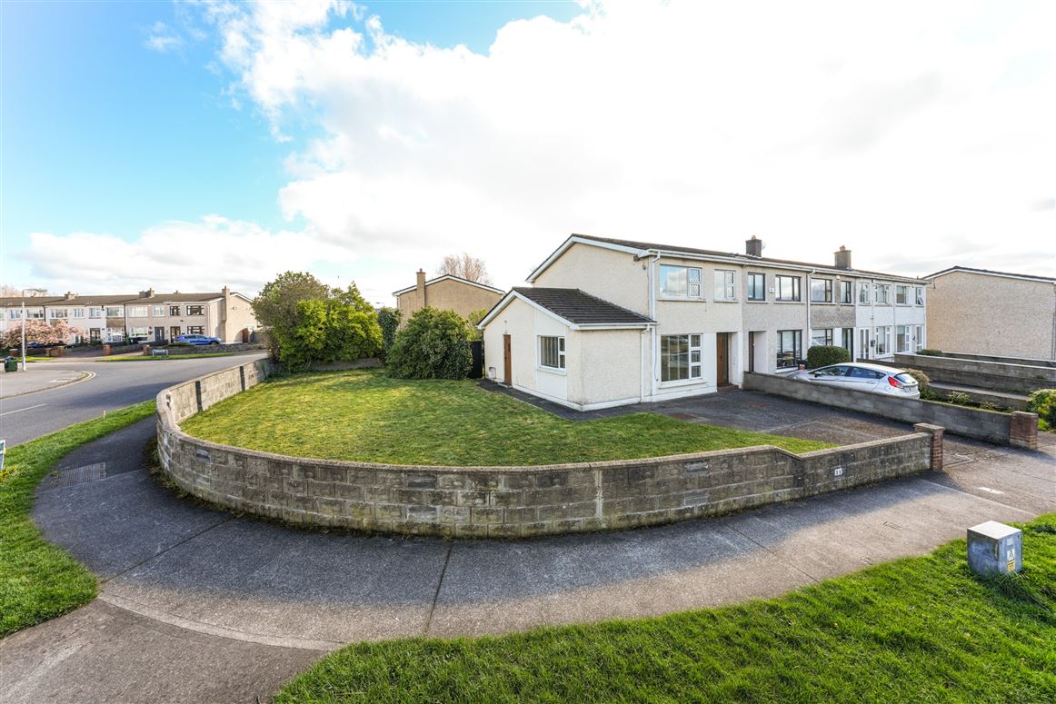 House Plus Site at 74 Alderwood Avenue, Tallaght, Dublin 24 D