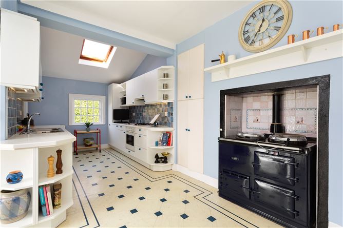 Dunbrody, Torquay Road, Foxrock, Dublin 18