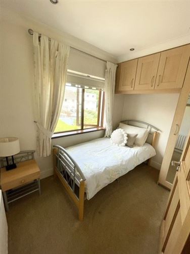 71 Wyattville Park, Loughlinstown, Dublin 18