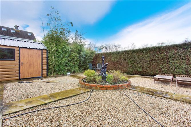 71 Wyattville Park, Loughlinstown, Dublin 18