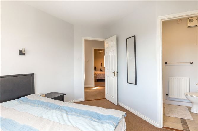 36 Priory Hall, Wexford Town