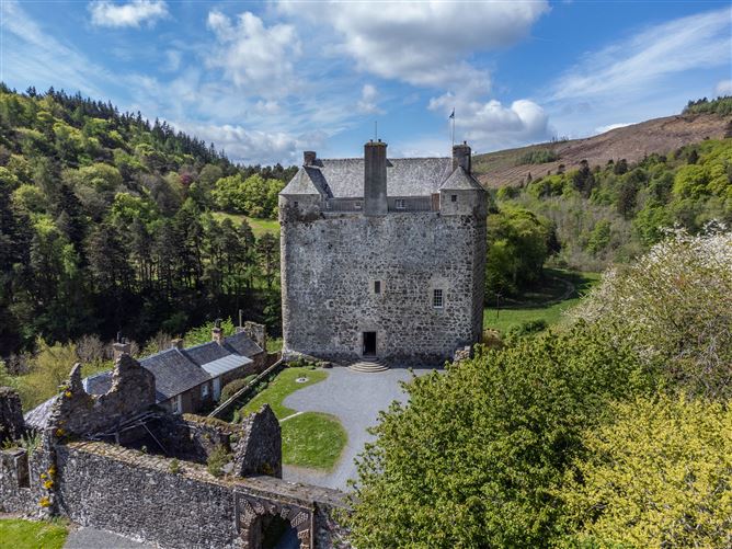 Scots & Queens,Royal Burgh of Peebles and District, Scottish Borders, Scotland