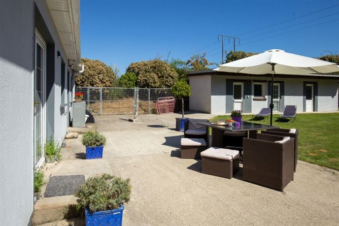Sunridge House, Ballygoman, Barntown, Wexford