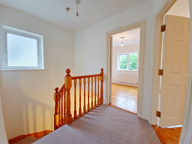 No. 50 Foxfield , Castlebar, Mayo