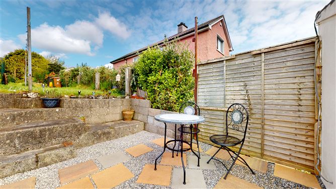 35 Roanmore Terrace, Waterford City, Waterford