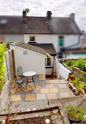 35 Roanmore Terrace, Waterford City, Waterford