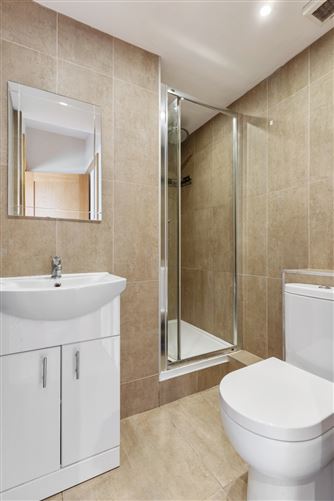 18 Raglan House, Ballsbridge Court, Ballsbridge, Dublin 4