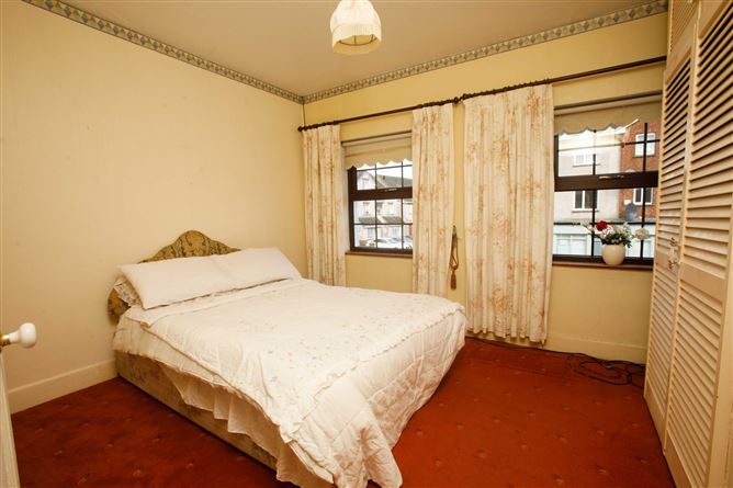 27 St Johns Park, Tralee, Co. Kerry