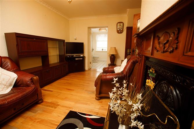 27 St Johns Park, Tralee, Co. Kerry
