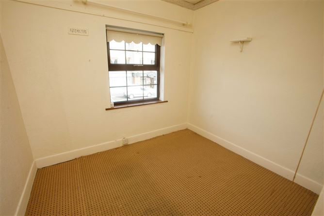 27 St Johns Park, Tralee, Co. Kerry
