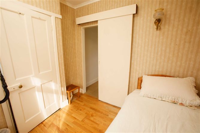 27 St Johns Park, Tralee, Co. Kerry
