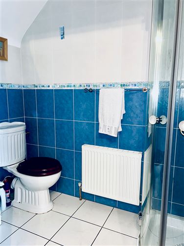 7 Cois Farraige, Magheracar, Bundoran, Donegal