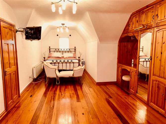 7 Cois Farraige, Magheracar, Bundoran, Donegal