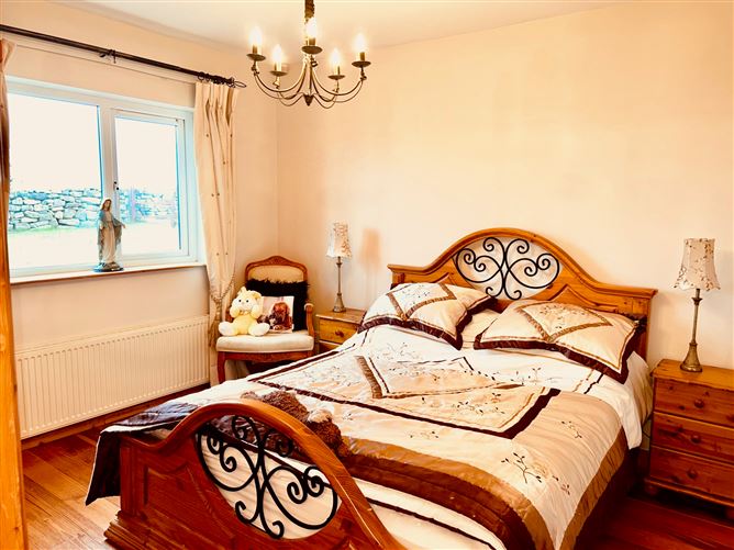 7 Cois Farraige, Magheracar, Bundoran, Donegal