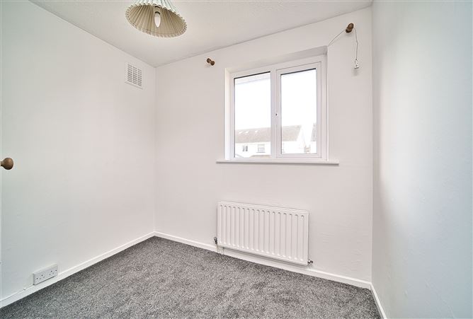 31 Dargle Wood, Knocklyon, Dublin 16