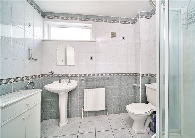 31 Dargle Wood, Knocklyon, Dublin 16