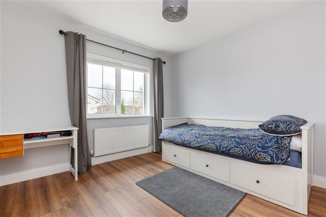 2 Summerfield Rise, Blanchardstown, Dublin 15