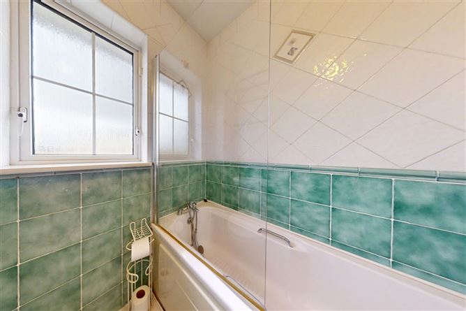 2 Summerfield Rise, Blanchardstown, Dublin 15