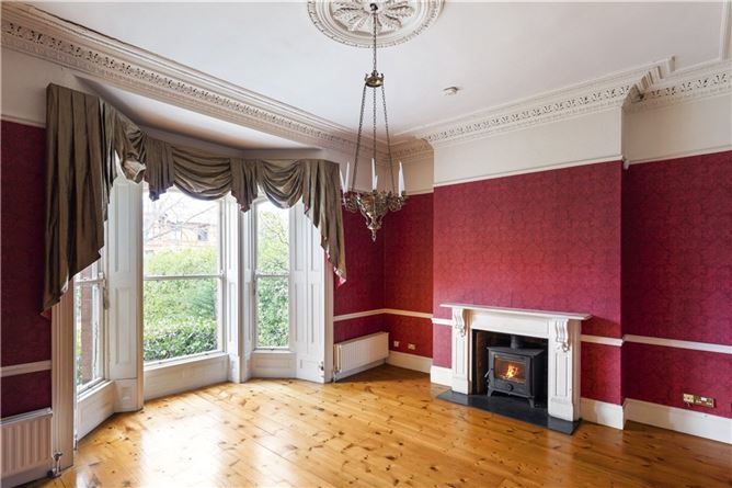 https://photos-a.propertyimages.ie/media/9/1/9/4918919/211555c5-9477-44b8-a5cf-4269932aa6de_l.jpg