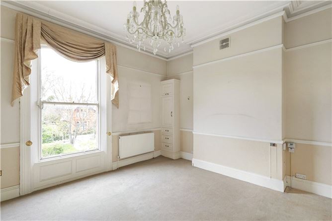 https://photos-a.propertyimages.ie/media/9/1/9/4918919/211555c5-9477-44b8-a5cf-4269932aa6de_l.jpg