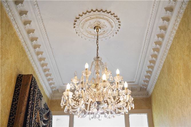 https://photos-a.propertyimages.ie/media/9/1/9/4918919/211555c5-9477-44b8-a5cf-4269932aa6de_l.jpg