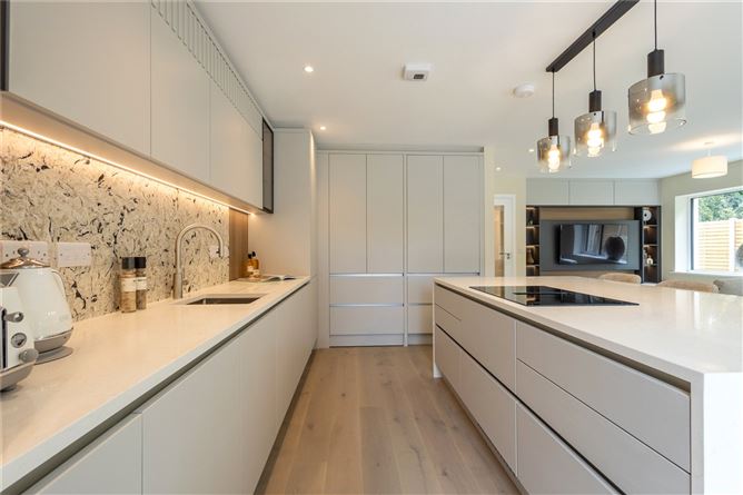 1 Chestnut Grove, Sea Road, Kilcoole, Co. Wicklow