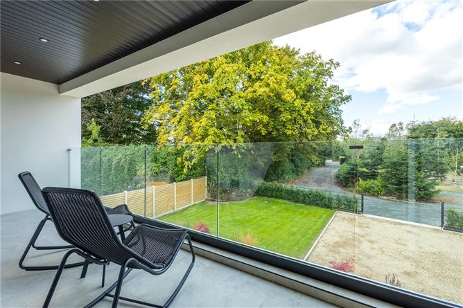 1 Chestnut Grove, Sea Road, Kilcoole, Co. Wicklow