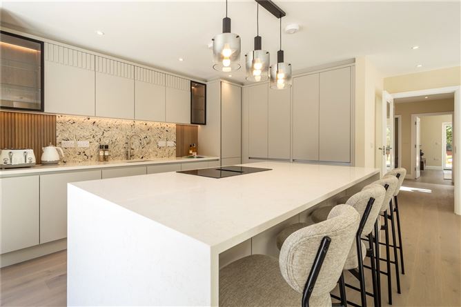 1 Chestnut Grove, Sea Road, Kilcoole, Co. Wicklow