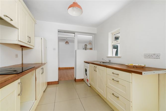 308 Le Fanu Road, Ballyfermot, Dublin 10, Ireland