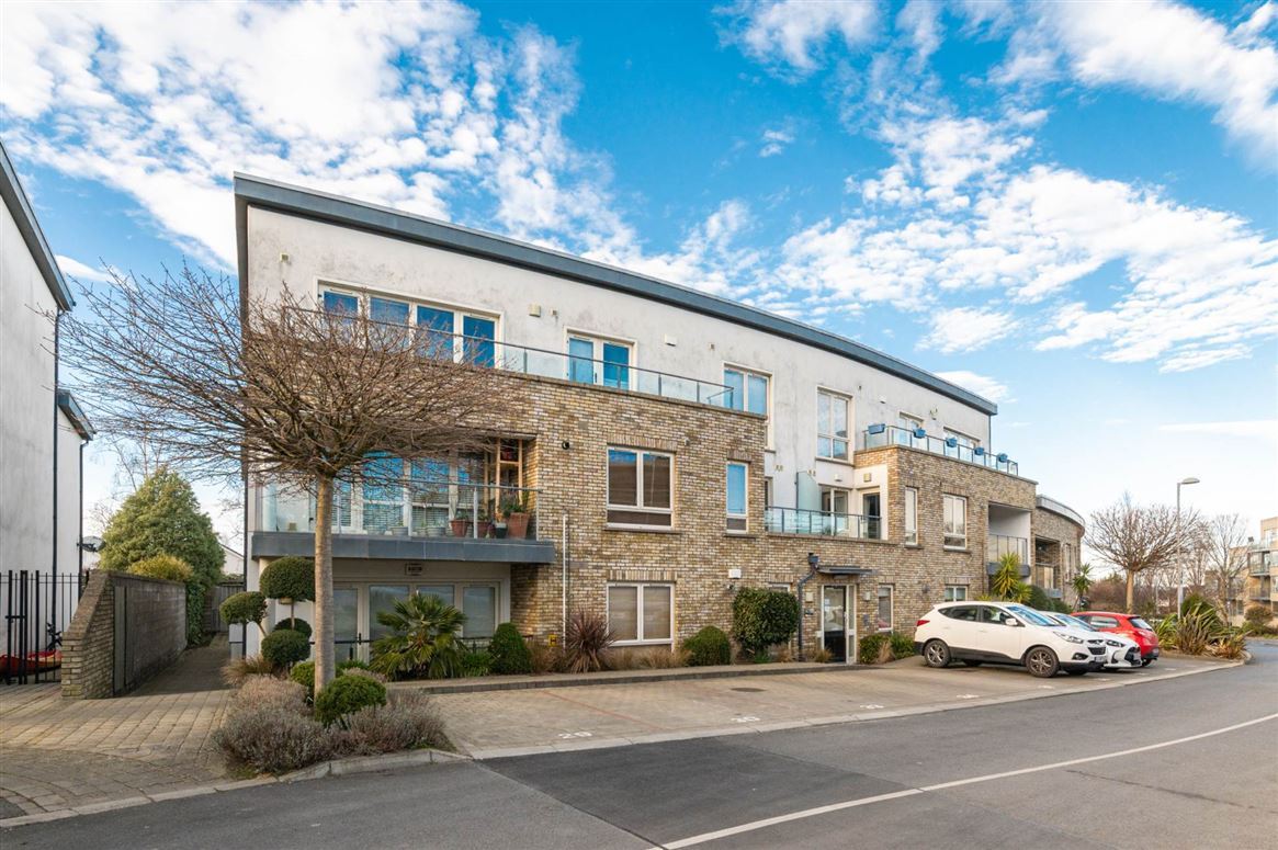 32 Beechwood Court, Stillorgan Road, Stillorgan, County Dublin
