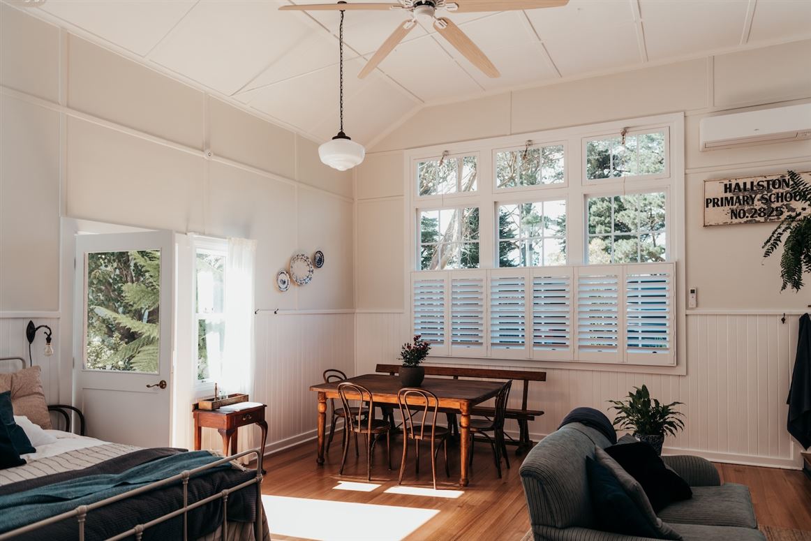 Magic & Wonder,Hallston, Victoria, Australia