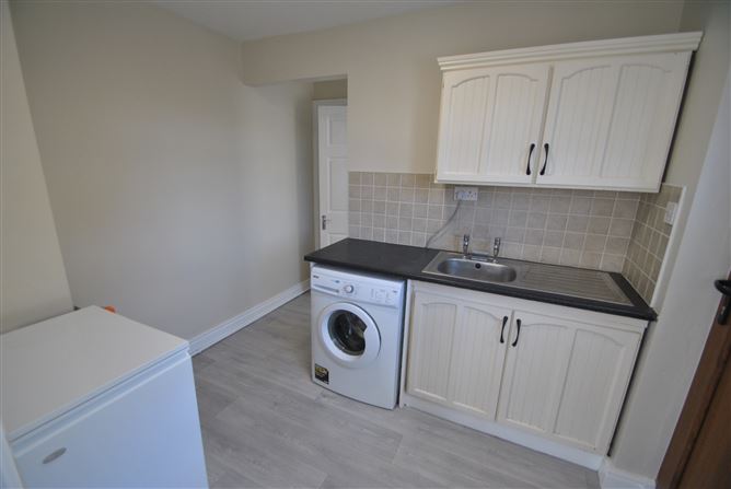 Birr Road, Roscrea, Co. Tipperary