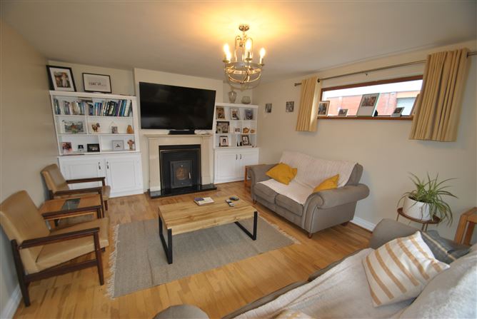 Birr Road, Roscrea, Co. Tipperary