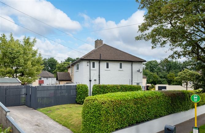 Photo 19 of 27 — 33 Shanliss Road, Santry,   Dublin 9