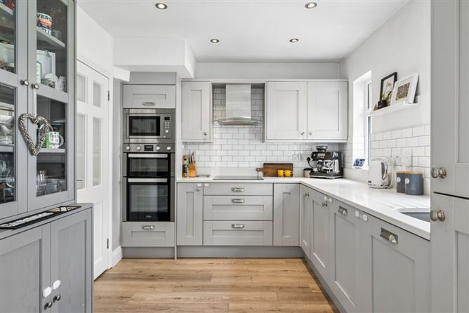 Photo 6 of 27 — 33 Shanliss Road, Santry,   Dublin 9